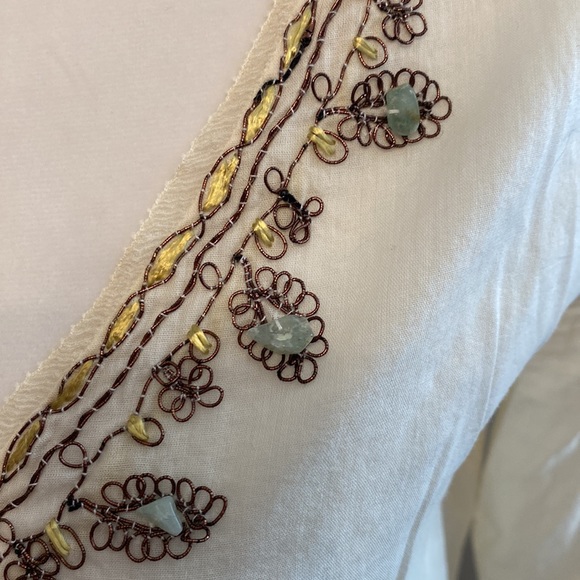 Elie Tahari Tunic with beaded bench collar - Picture 3 of 7